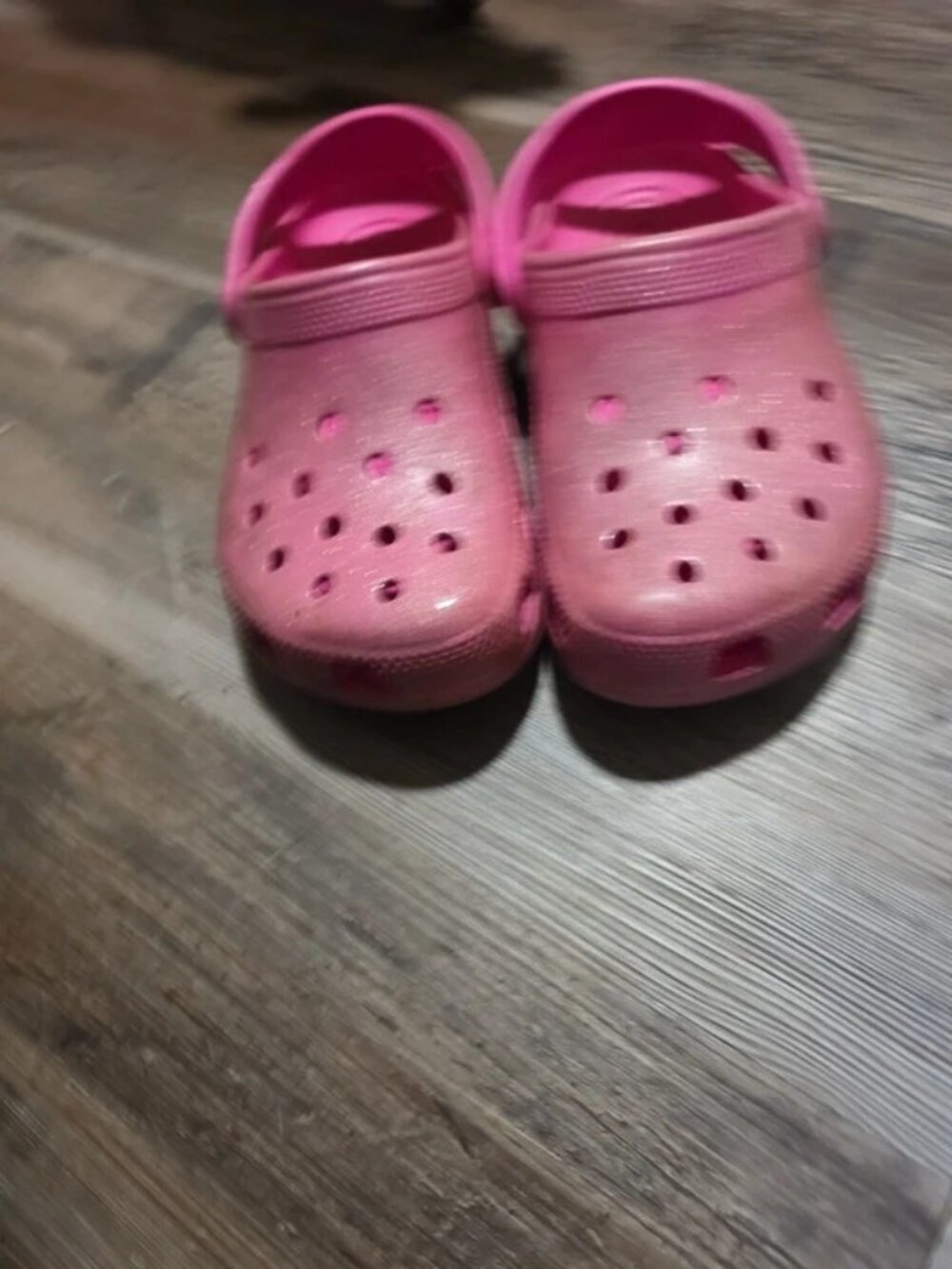 Pink authentic crocs - Picture 2 of 4